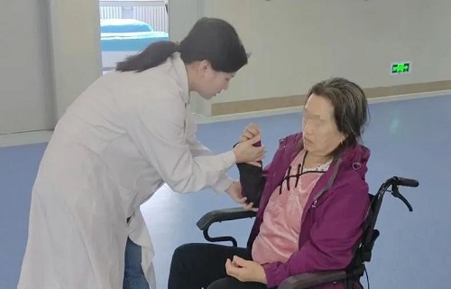 40天科学训练，她从生活自理困境迈向自在生活